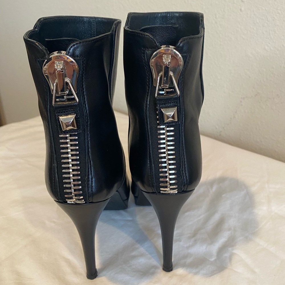 Stuart Weitzman Boots